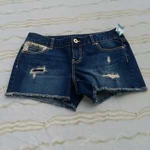 NWT Factory Distressed and Faded Maurices Shorts
